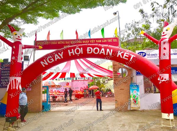 cổng chào bơm hơi màu đỏ